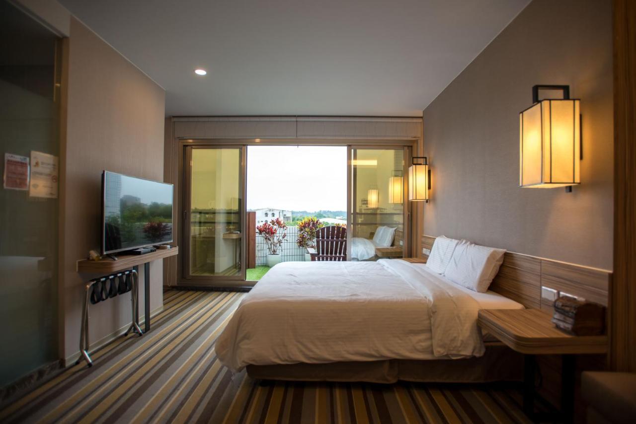 ไท่หนาน จูลี่ การ์เดน Hotel อันผิง ภายนอก รูปภาพ
