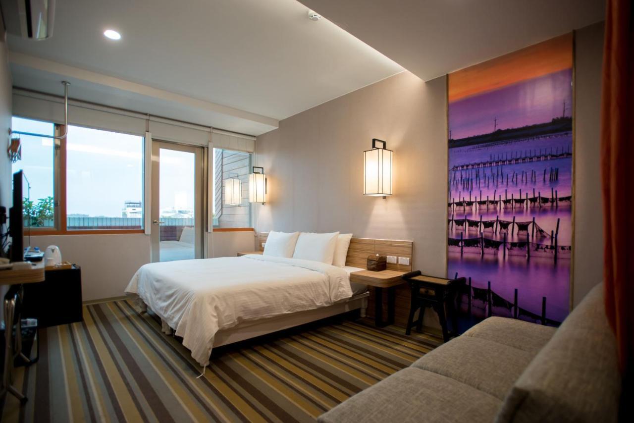ไท่หนาน จูลี่ การ์เดน Hotel อันผิง ภายนอก รูปภาพ