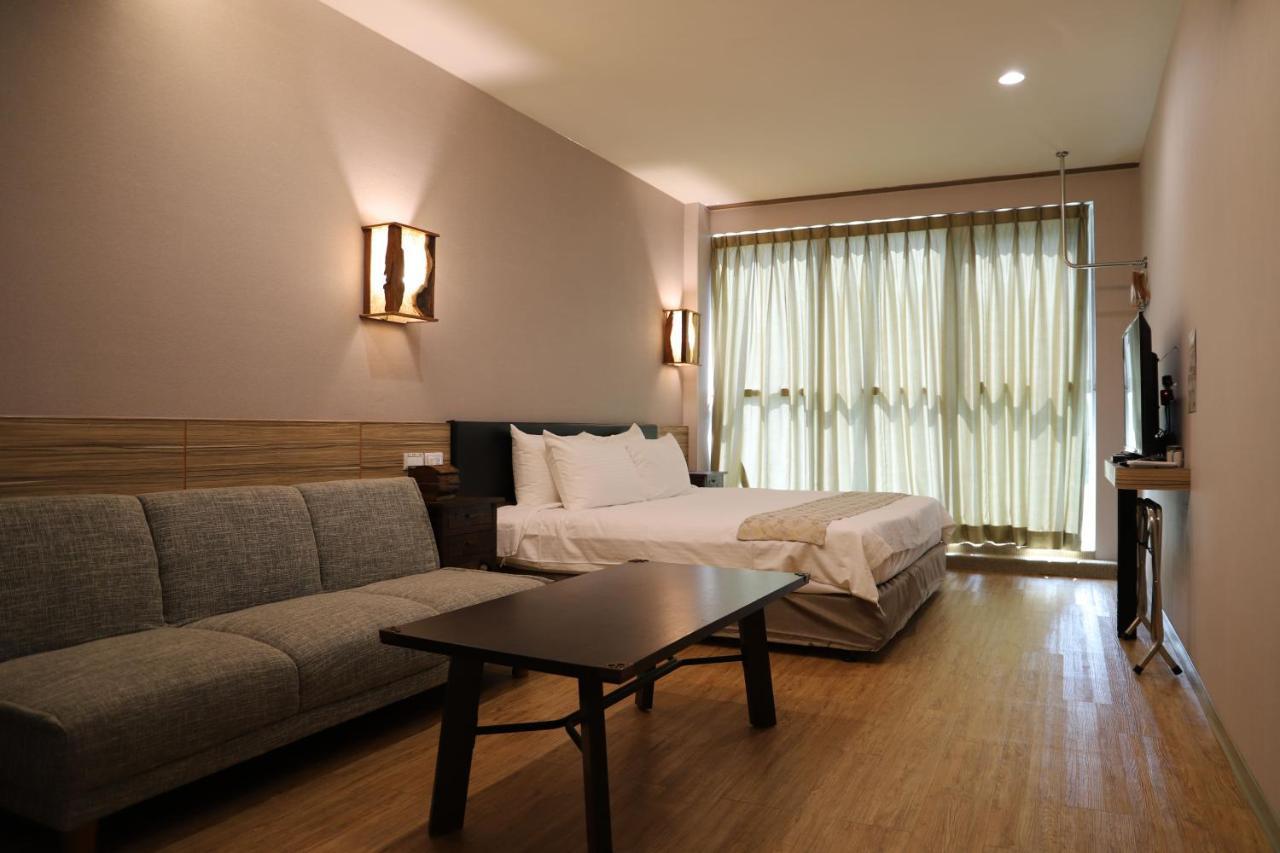 ไท่หนาน จูลี่ การ์เดน Hotel อันผิง ภายนอก รูปภาพ