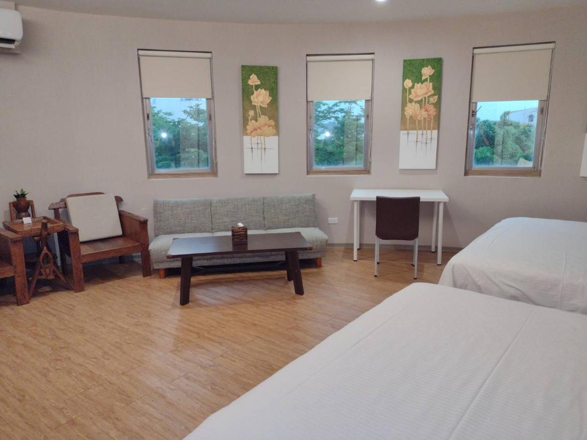 ไท่หนาน จูลี่ การ์เดน Hotel อันผิง ภายนอก รูปภาพ