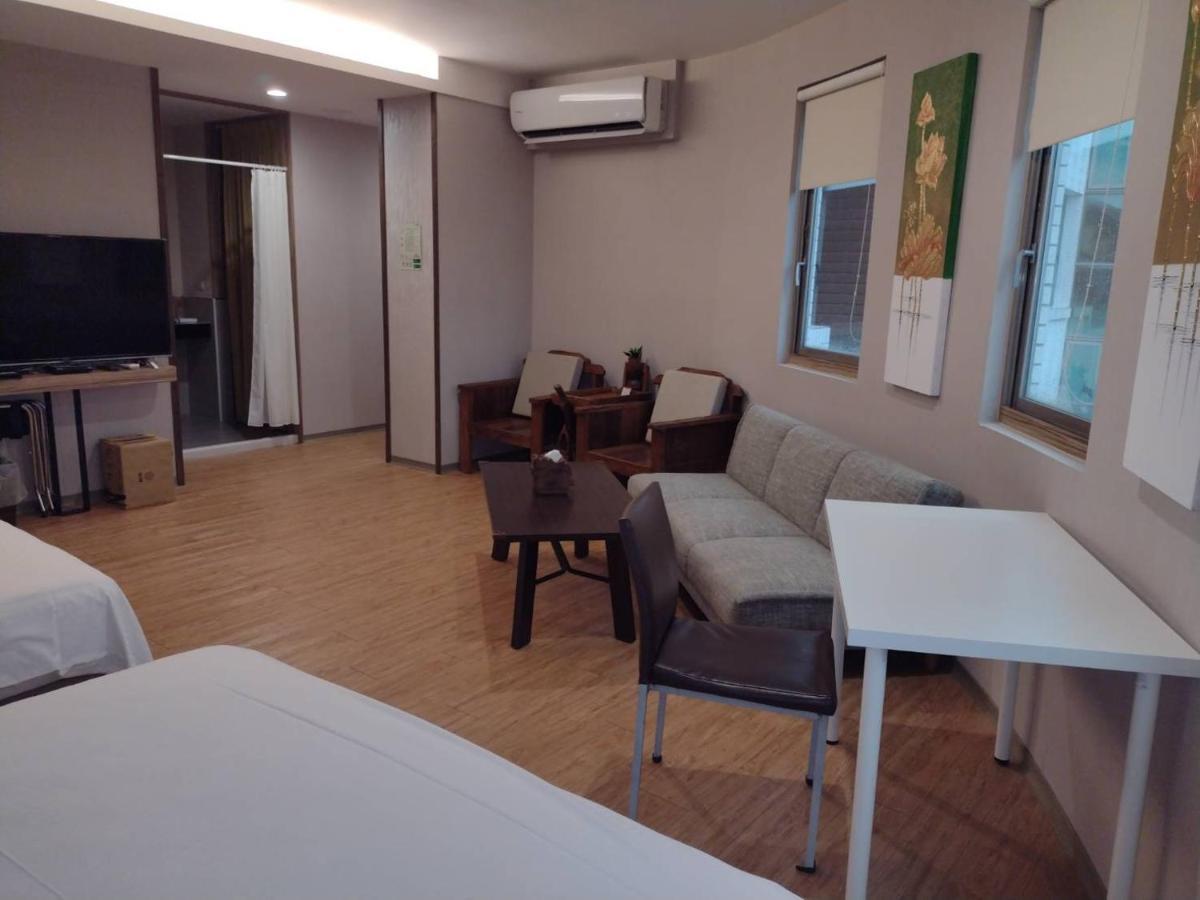 ไท่หนาน จูลี่ การ์เดน Hotel อันผิง ภายนอก รูปภาพ