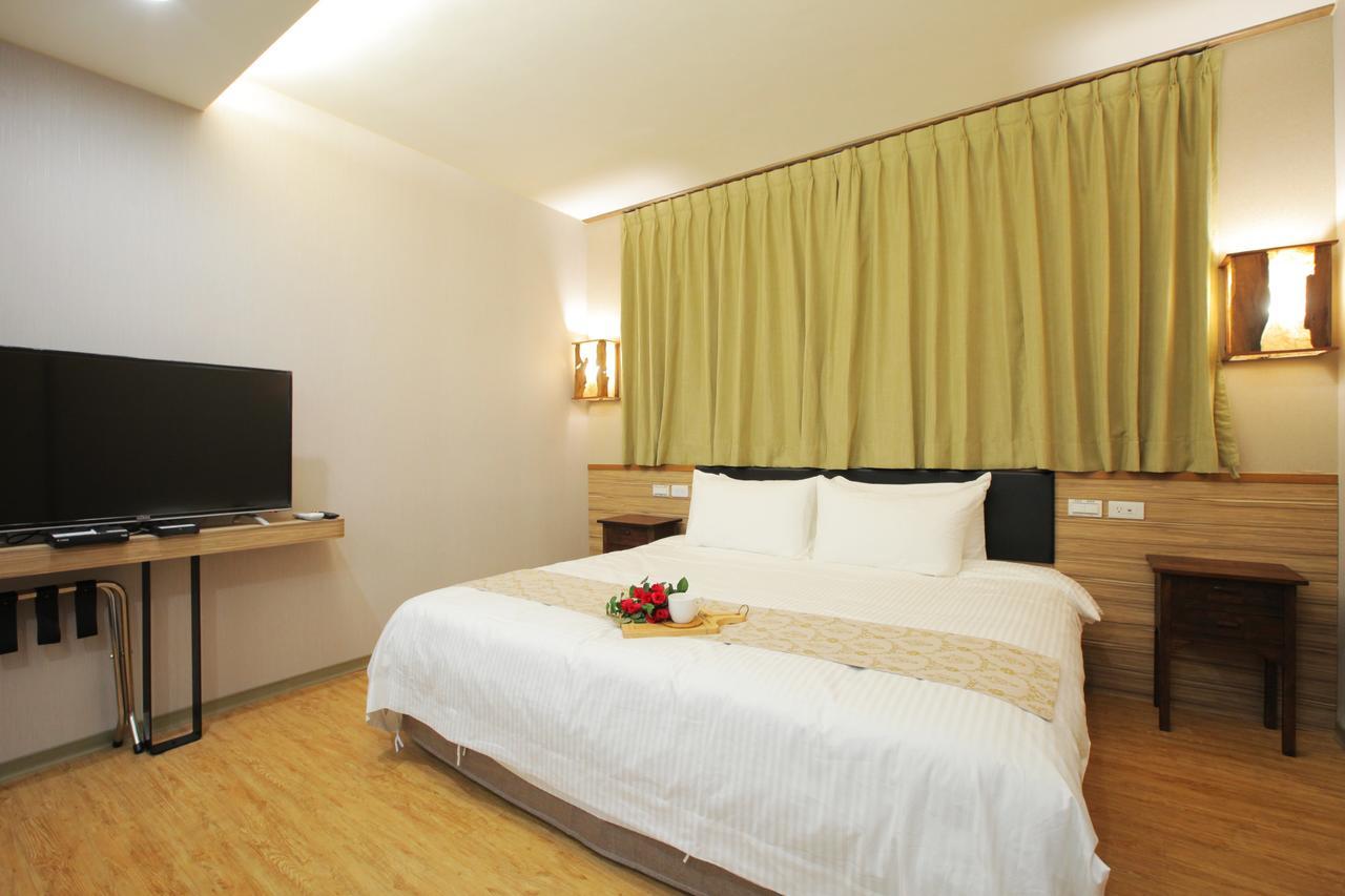 ไท่หนาน จูลี่ การ์เดน Hotel อันผิง ภายนอก รูปภาพ