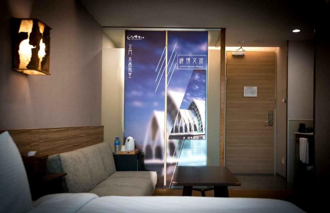 ไท่หนาน จูลี่ การ์เดน Hotel อันผิง ภายนอก รูปภาพ