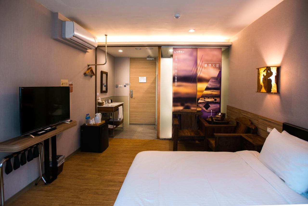 ไท่หนาน จูลี่ การ์เดน Hotel อันผิง ภายนอก รูปภาพ